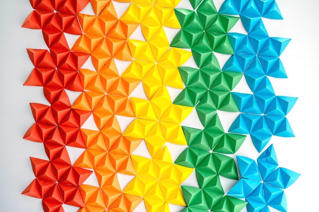 折り紙の最前線をイメージした画像