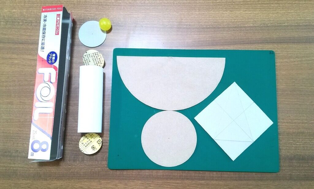 身の回りにあるもので作った立体（展開）